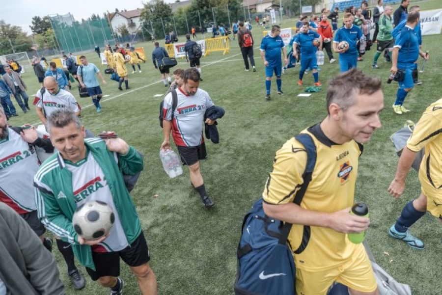 2019promosport0928081.jpg