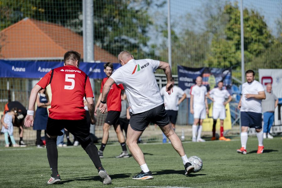 20261003promosportinfrastrukturaepitokfocikupacsaladinaplakosmate216.jpg
