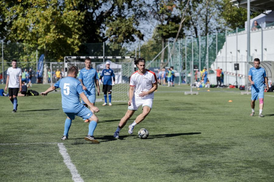 20261003promosportinfrastrukturaepitokfocikupacsaladinaplakosmate572.jpg