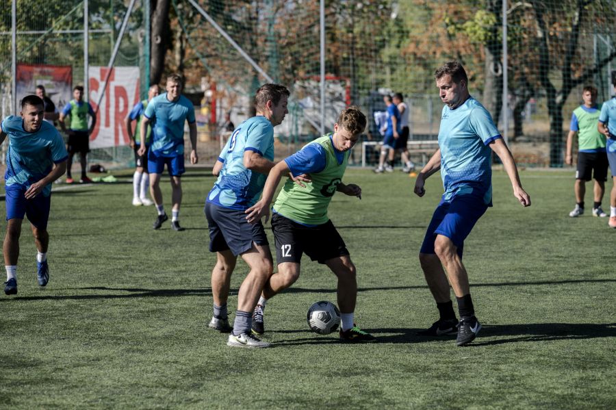 20261003promosportinfrastrukturaepitokfocikupacsaladinaplakosmate630.jpg