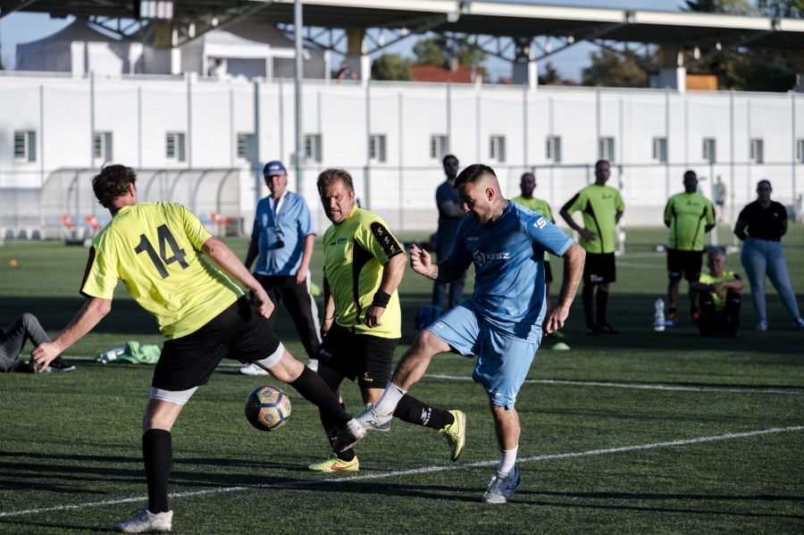 20261003promosportinfrastrukturaepitokfocikupacsaladinaplakosmate887.jpg
