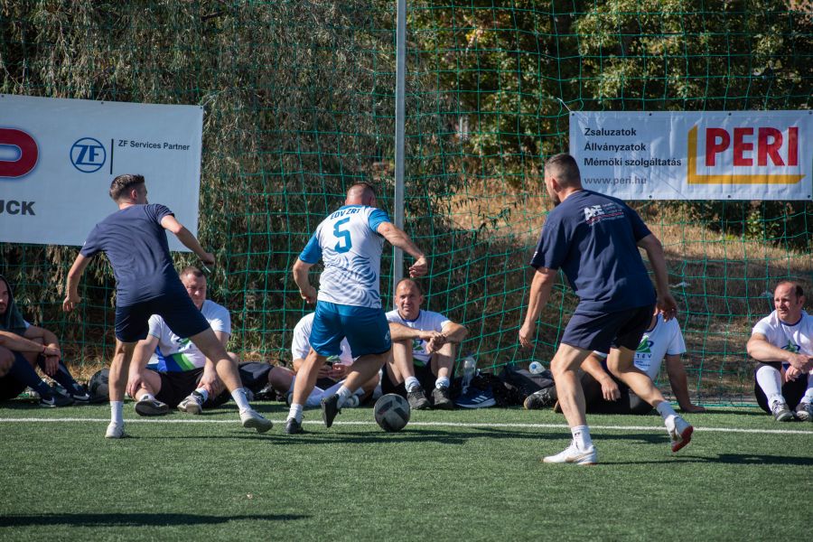 infrastruktura-es-epitok-kupa-304.jpg
