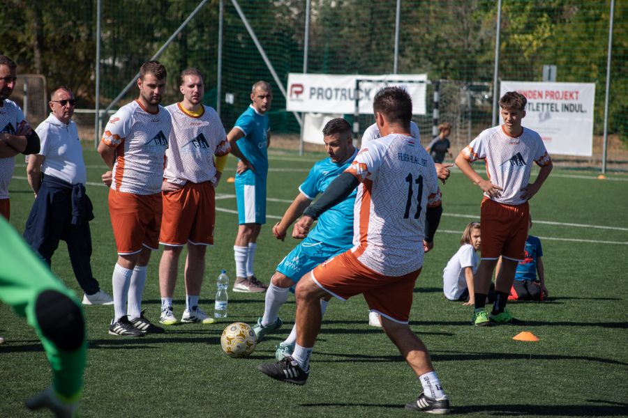 infrastruktura-es-epitok-kupa-372.jpg